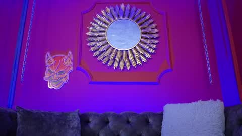  Julieta  online show from April 13, 12:06 pm