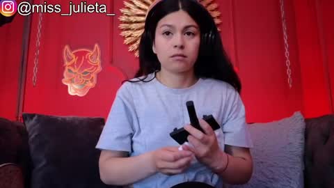  Julieta  online show from May 29, 12:14 pm