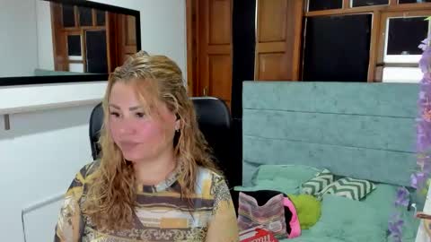 julieta_star69 online show from January 18, 11:50 am