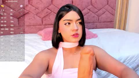 Julieta  online show from February 23, 1:10 pm