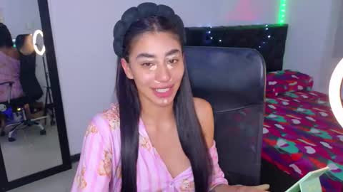 Julieta online show from December 16, 1:11 am