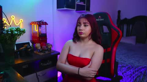  Julietha  online show from December 3, 5:59 pm