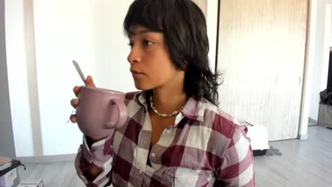 juliethkain online show from January 10, 1:52 pm