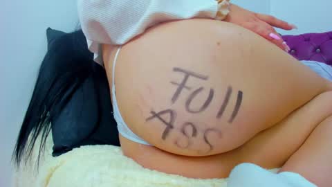 juliett online show from February 24, 2:58 pm