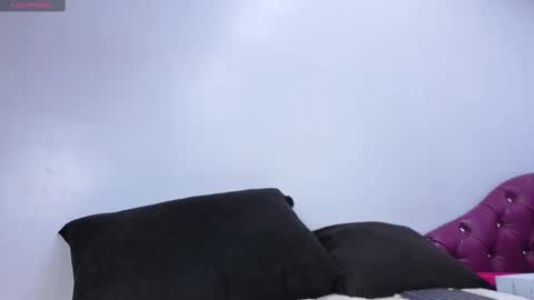 juliett online show from October 14, 1:35 pm