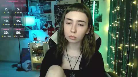 Baroness Von Cringe online show from December 20, 5:50 pm