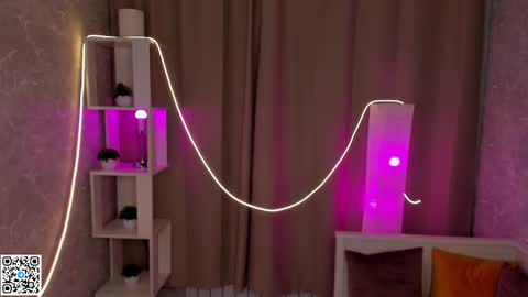 Bella online show from November 22, 4:15 am