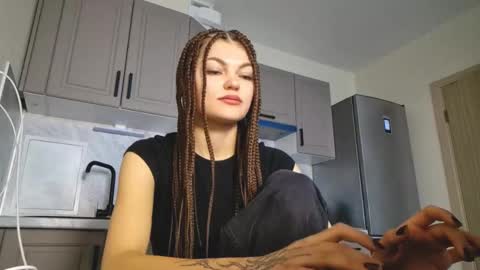 Ashley online show from November 23, 9:11 am