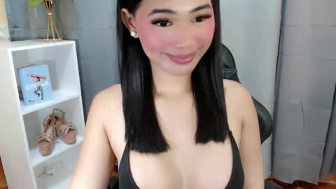 Julia online show from April 13, 4:08 pm