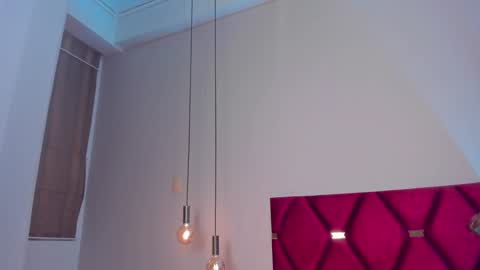 Jupiter Fox online show from February 7, 12:31 am