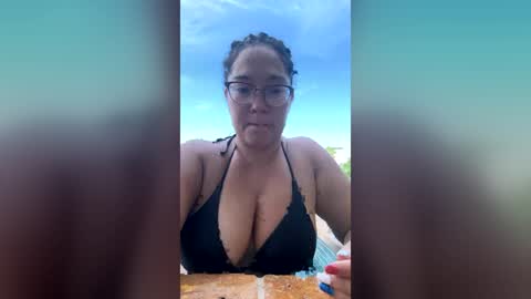 Veronica online show from June 25, 8:32 pm