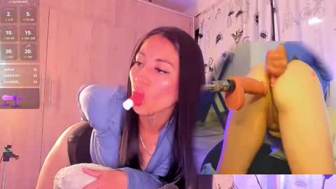  Karolin  online show from April 11, 1:12 am