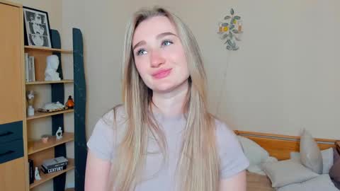 Alice online show from May 2, 8:39 am