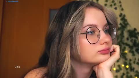 Tate online show from October 11, 6:29 am