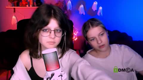 kaela_spell_ online show from November 3, 11:53 pm