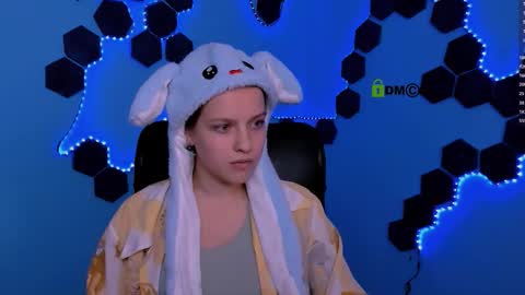 kaela_spell_ online show from January 5, 8:01 pm