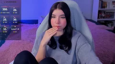 Kailey NONUDE online show from December 3, 3:00 pm