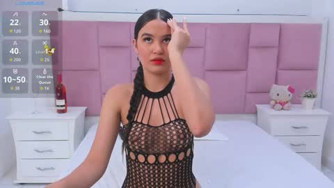 kelly online show from December 17, 11:36 am