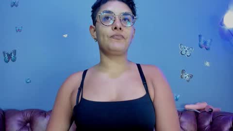 kaira_mosse_ online show from November 26, 11:55 am