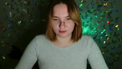 Kaitlin online show from September 15, 11:07 am