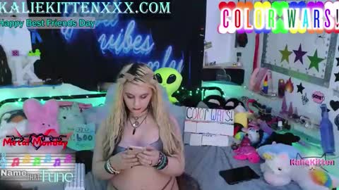 KalieKitten online show from June 8, 9:03 pm