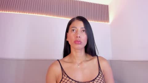 Carolina   online show from February 28, 1:32 pm