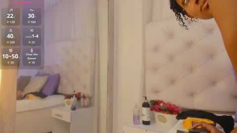    online show from September 15, 12:46 pm