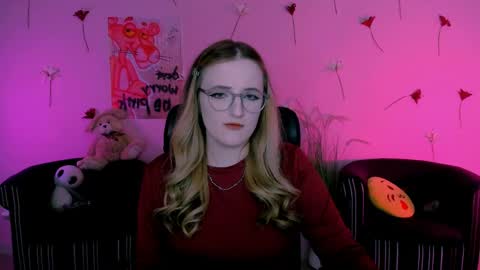 Kamilla online show from June 2, 6:53 pm