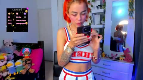 hello  Im Danni online show from June 3, 12:39 pm