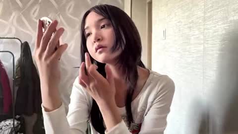 Lily online show from April 30, 9:14 am
