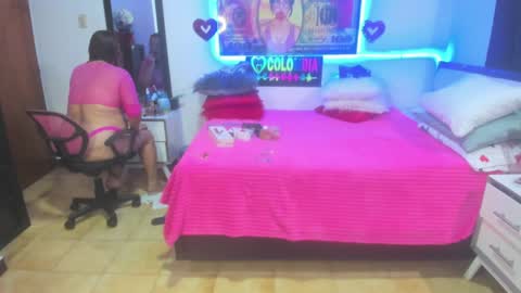 Karen online show from January 5, 1:24 am