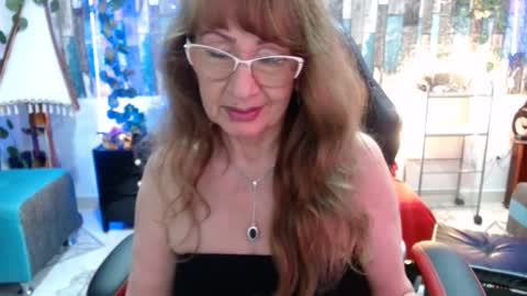 karima_sarabe online show from December 17, 12:56 am