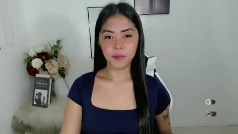 I AM BELLE online show from March 9, 2:42 pm