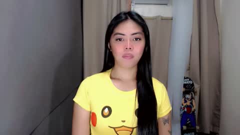 I AM BELLE online show from April 17, 7:21 am