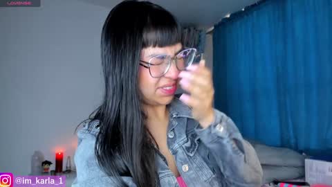 Snapshot of karla__1 chatting on January 2, 1:30 pm Ill be on at sunday see u Lynn  Could u help me to reach 100 Thmbs upp plssss   Independent girl 3 online show from January 2, 1:30 pm