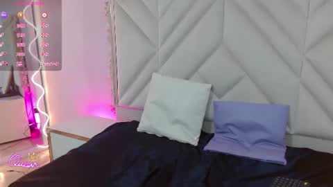 karla_tay1 online show from June 27, 12:22 pm