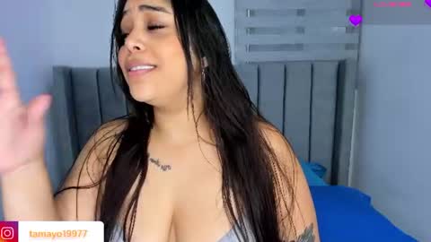 karolina  online show from August 5, 12:00 pm