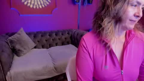 carla  online show from November 22, 3:42 am