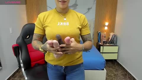 Karoll online show from November 4, 7:19 pm