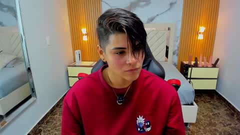 Karoll online show from March 9, 7:28 pm