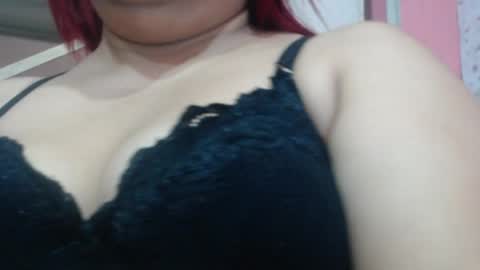 karolbb21 online show from March 31, 4:29 pm