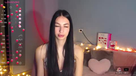 Kira online show from November 7, 2:39 am