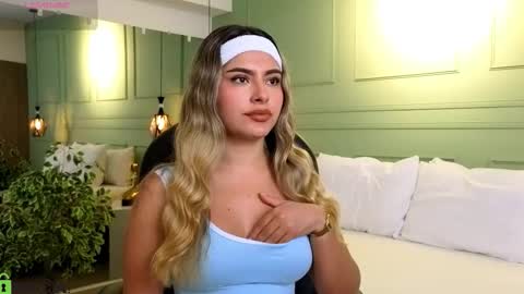 Kat online show from January 13, 11:47 am