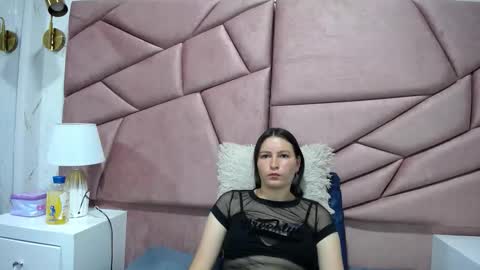 Katalina online show from October 13, 8:33 pm