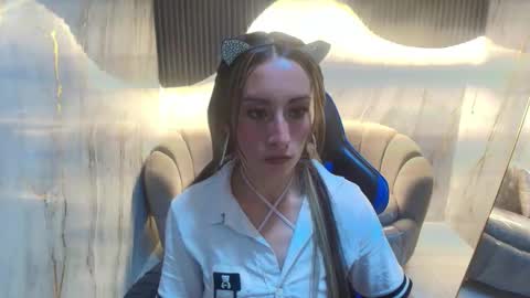 Katalina  online show from February 7, 3:32 am