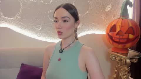 Kate online show from October 31, 10:03 pm