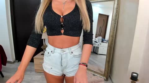 Kate online show from January 4, 6:51 pm