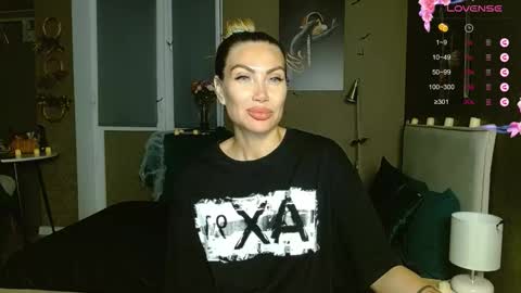 Therapist online show from November 2, 9:07 pm