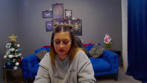 Kate online show from December 16, 6:16 pm