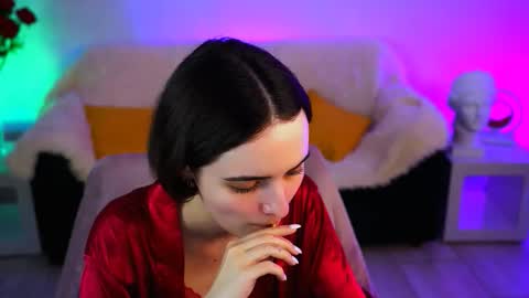 katewillows online show from March 5, 7:26 am